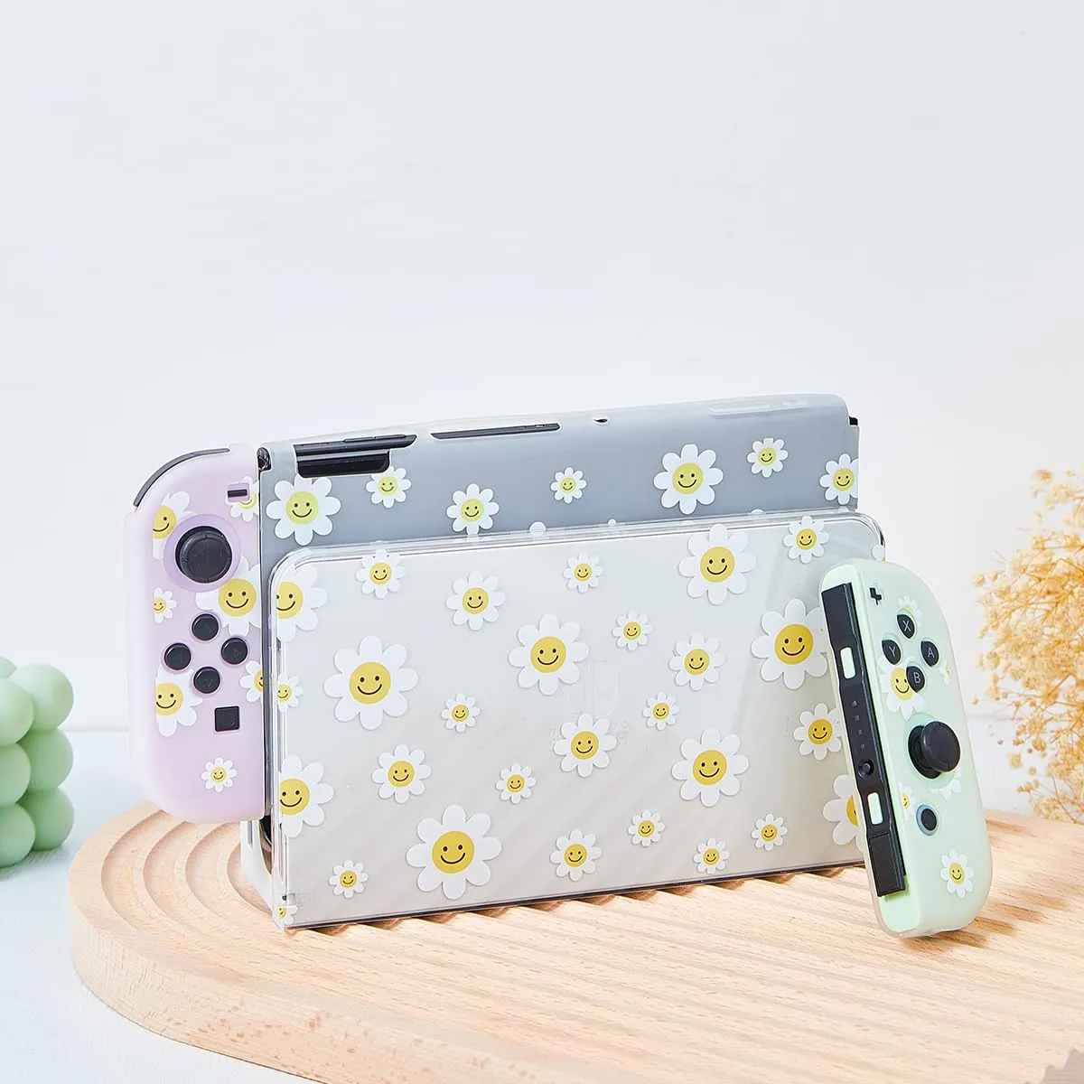 Protective Case for Switch OLED, Silicone Cover Shell Compatible with Nintendo Switch OLED Dockable Case Cozy Accessory Full Protection for Controller & Joy con-White Daisy Floral