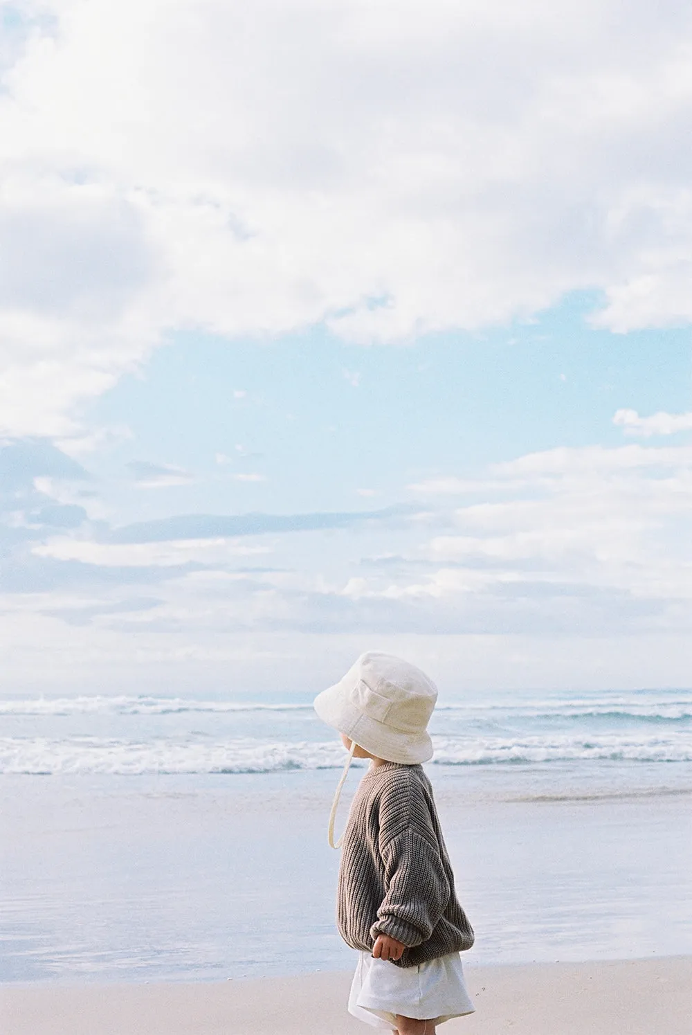 Wave Bucket - Beige Terry - Kids Mini
