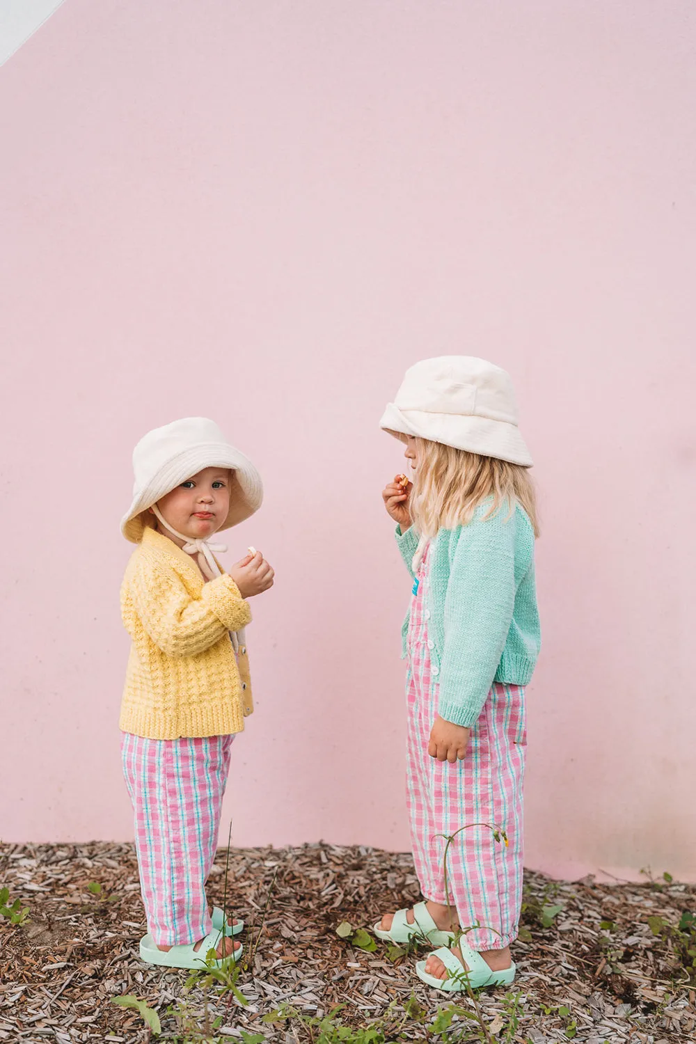 Wave Bucket - Beige Terry - Kids Mini